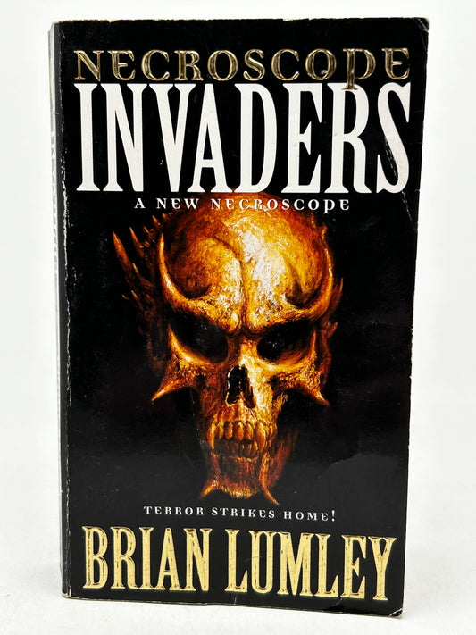 Necroscope Invaders TOR Paperback Brian Lumley SF12