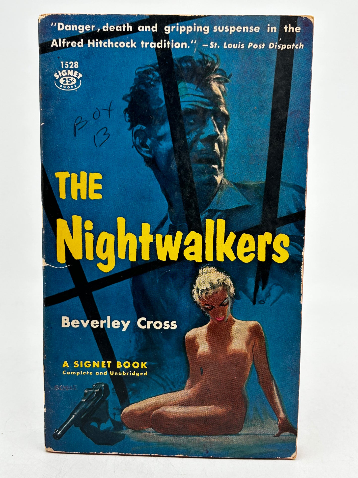 Nightwalkers SIGNET Paperback Beverley Cross SF06