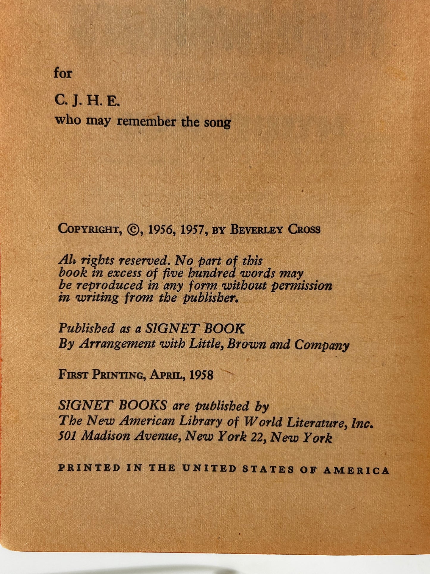 Nightwalkers SIGNET Paperback Beverley Cross SF06