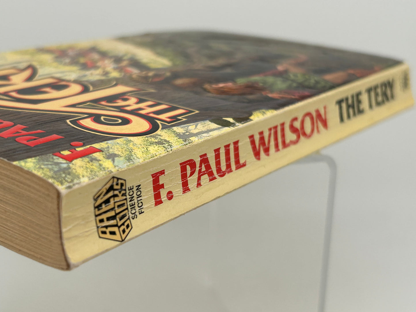 Tery BAEN Paperback F. Paul Wilson FW1