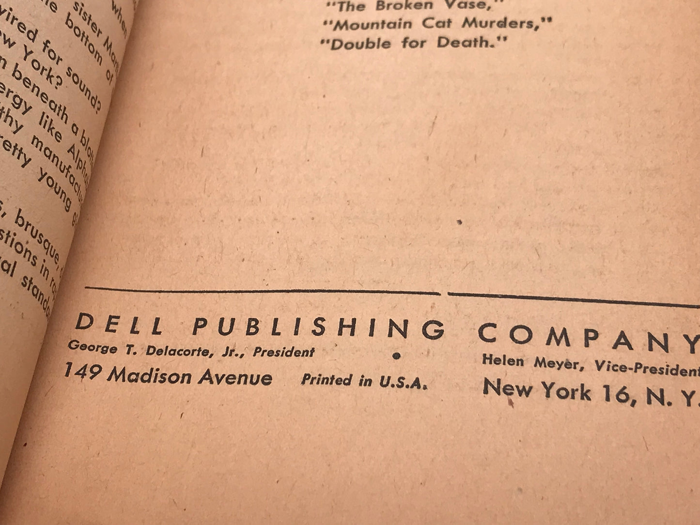 Alphabet Hicks DELL Paperback Rex Stout CW01