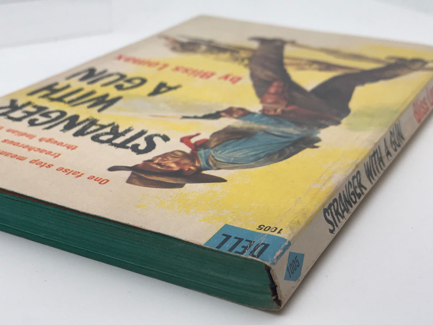 Stranger With A Gun DELL Paperback Bliss Lomax CW01