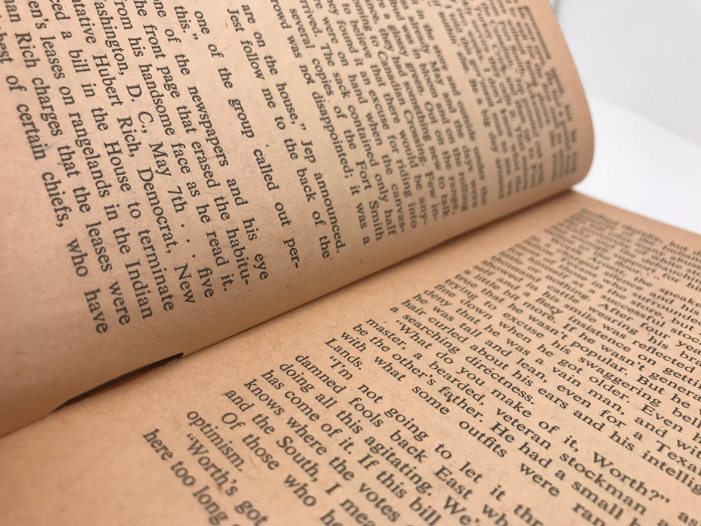 Stranger With A Gun DELL Paperback Bliss Lomax CW01