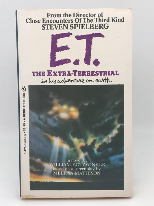E.T. The Extra-terrestrial BERKLEY Paperback William Kotzwinkle SF03