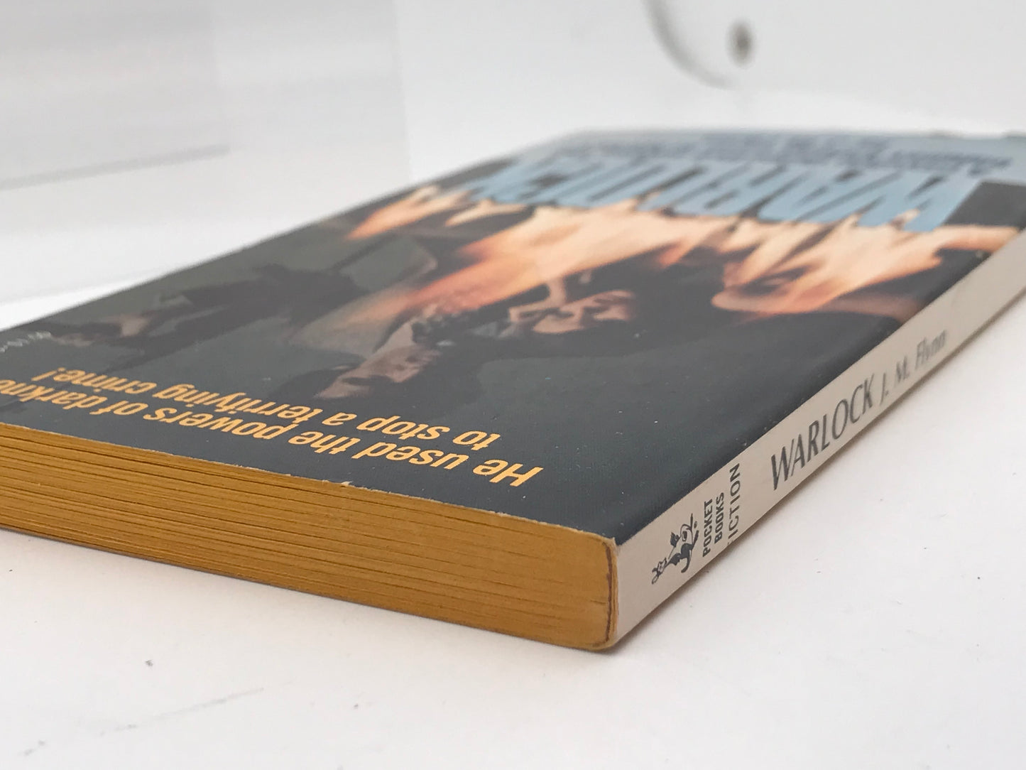 Warlock SIGNET Paperback J.M. Flynn H03