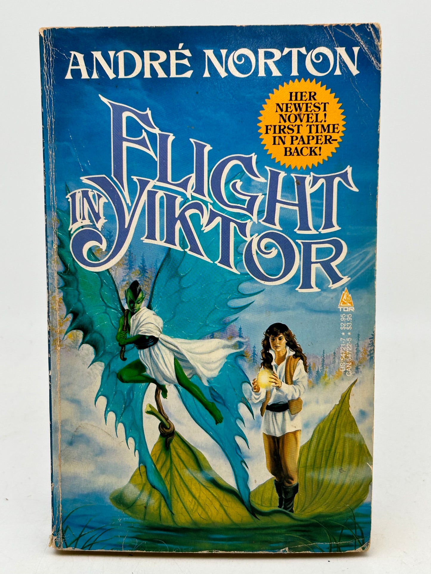 Flight In Yiktor TOR Paperback Andre Norton SF04