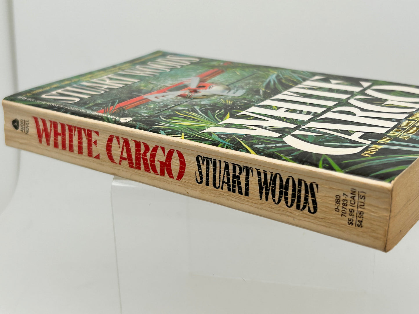 White Cargo AVON Paperback Stuart Woods ACW1