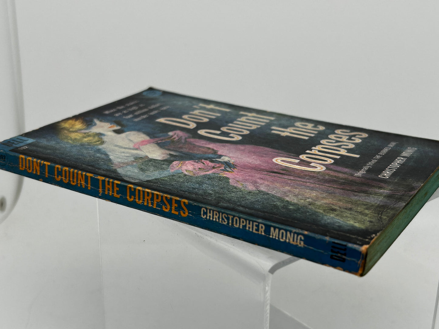 Don't Count The Corpses DELL Paperback Christopher Monig HS4