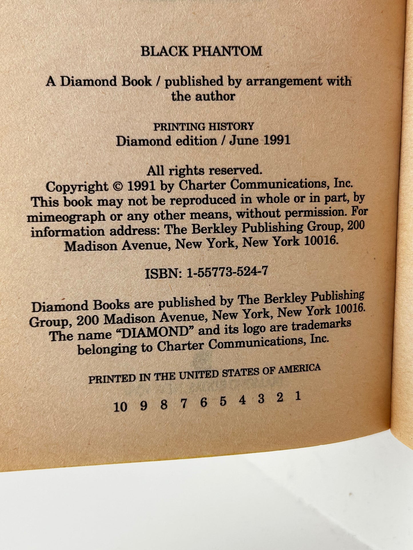 Tracker #4 Black Phantom DIAMOND Paperback Ron Stillman HS4