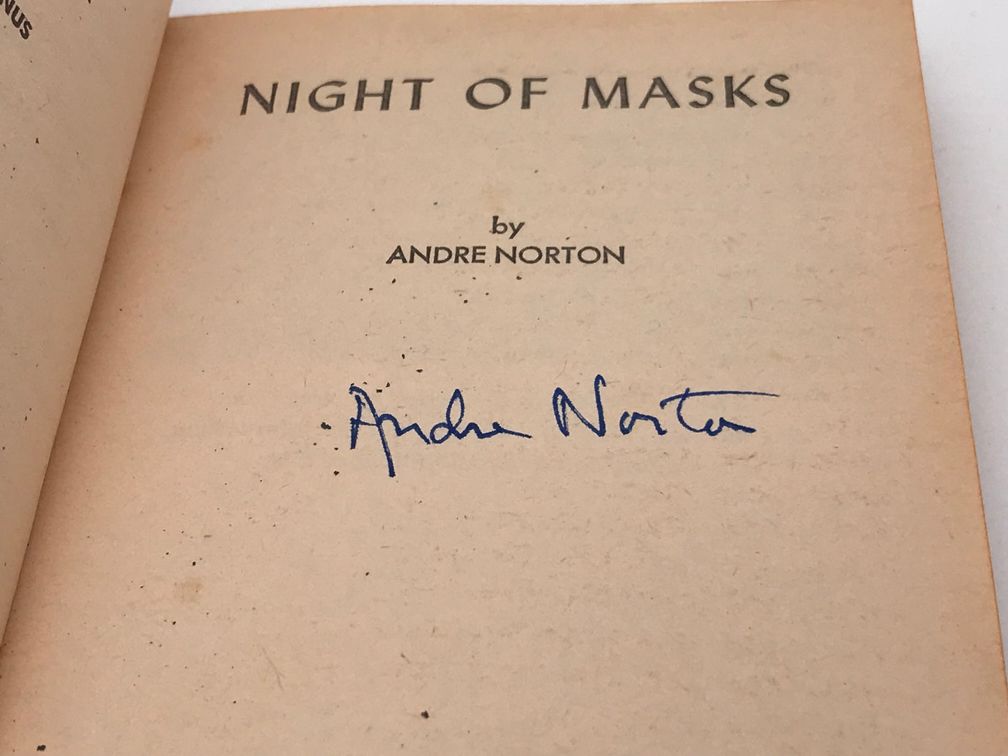 Night Of Masks ACE Paperback SIGNED Andre Norton SF01