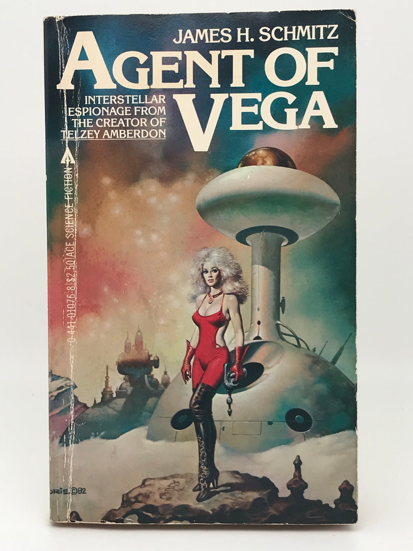 Agent of Vega ACE Paperback James H. Schmitz Boris Art SF01