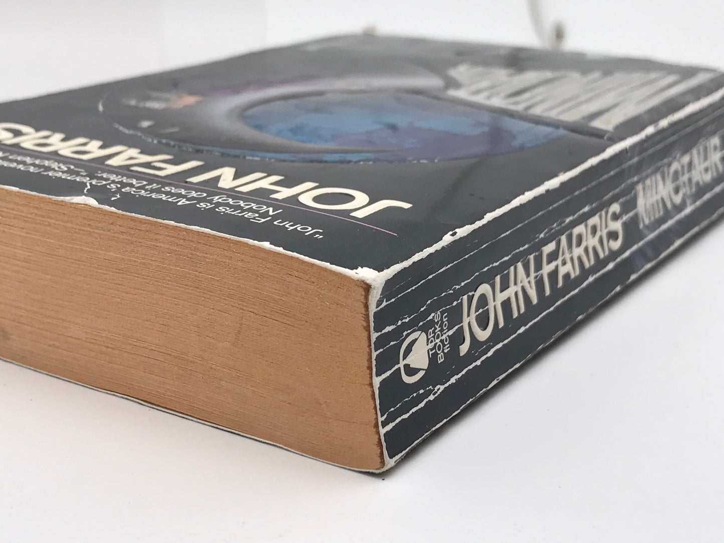 Minotaur TOR Paperback John Farris H01