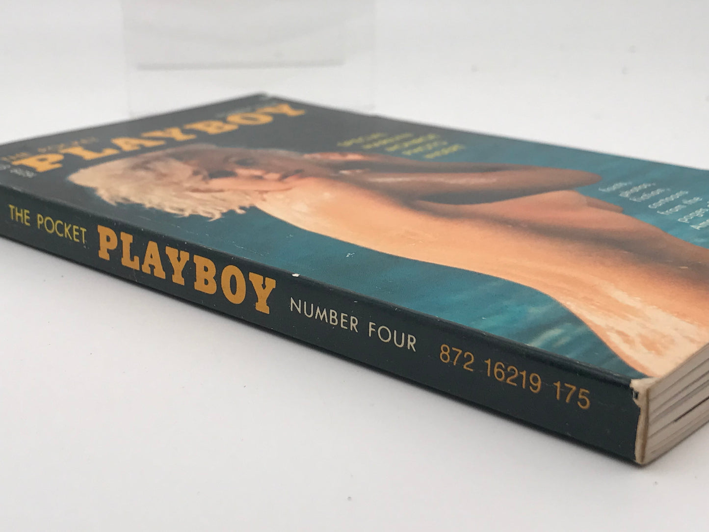 Pocket Playboy #4 PLAYBOY Paperback 1974 A01