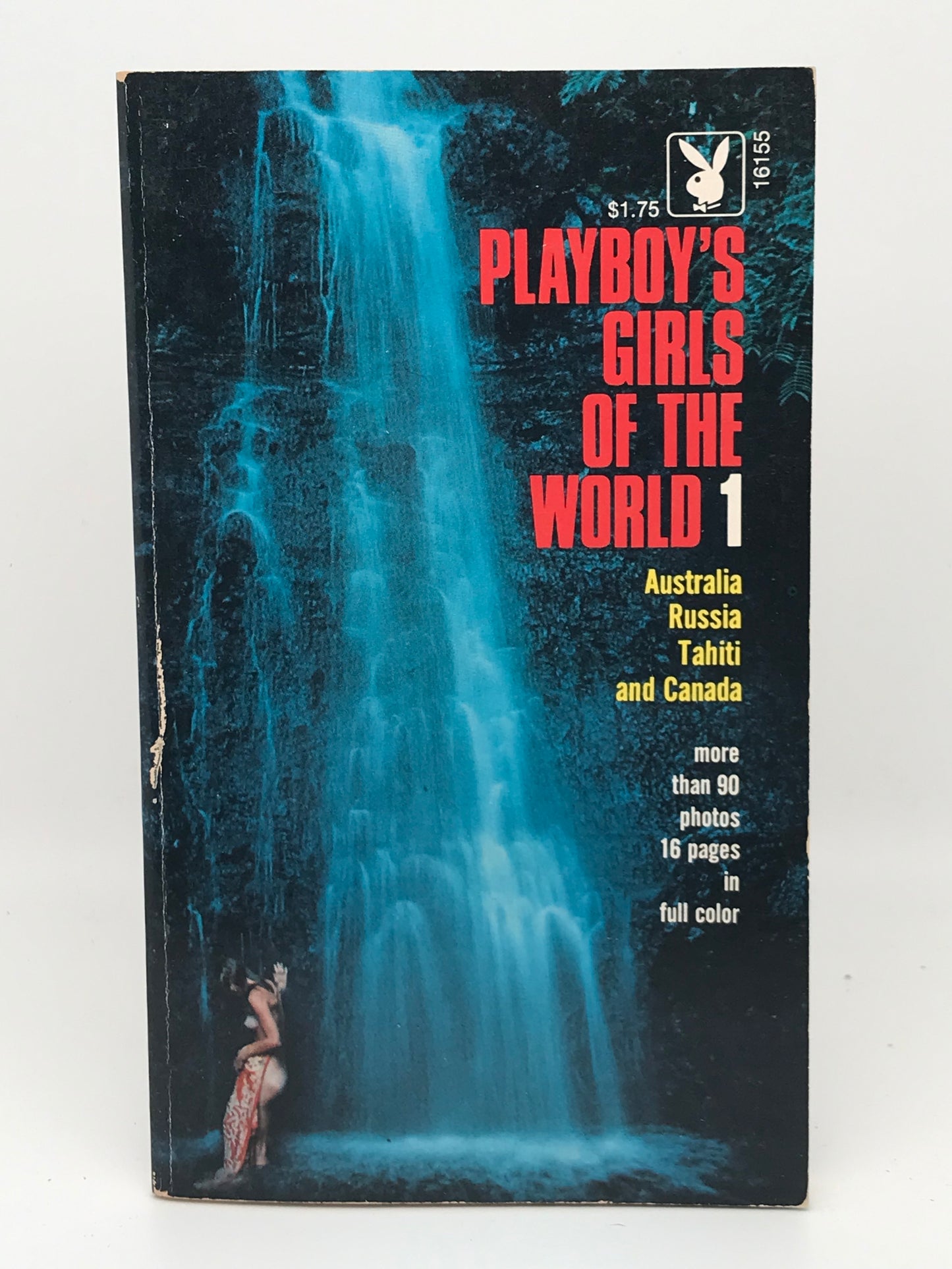 Playboy's Girls Of The World #1 PLAYBOY Paperback 1972 A01