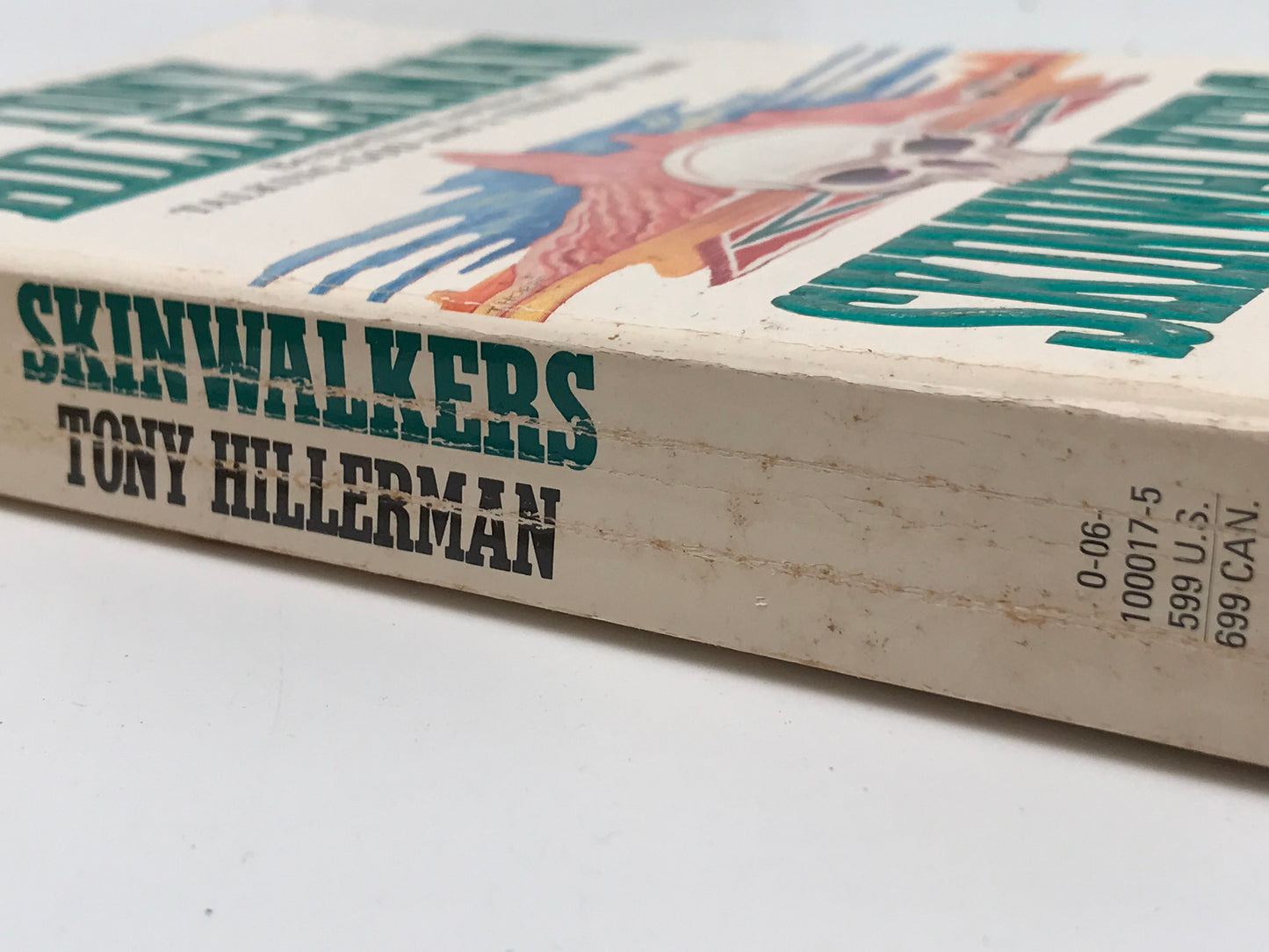 Skinwalkers HARPER/COLLINS Paperback Tony Hillerman ACH01