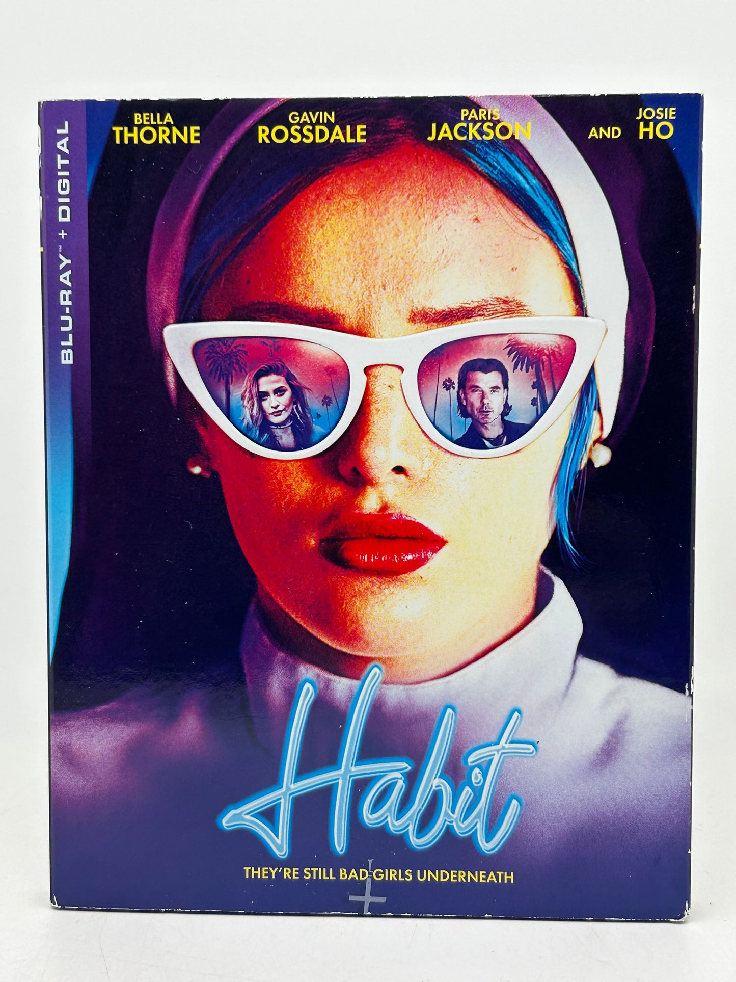 Habit BLU-RAY Bella Thorne USED BR02