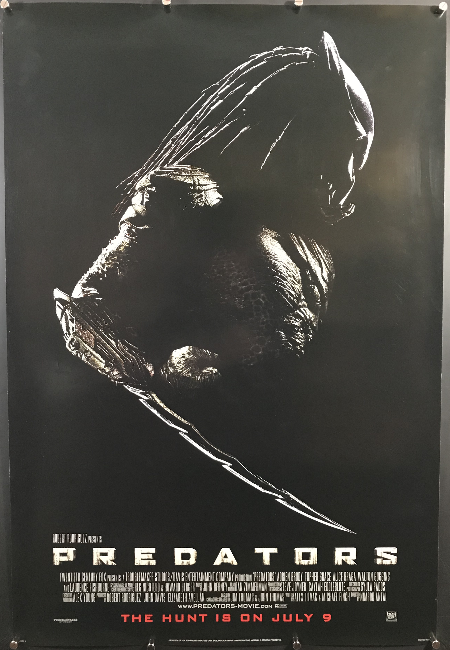 Predators Original International Style A One Sheet Poster 2010