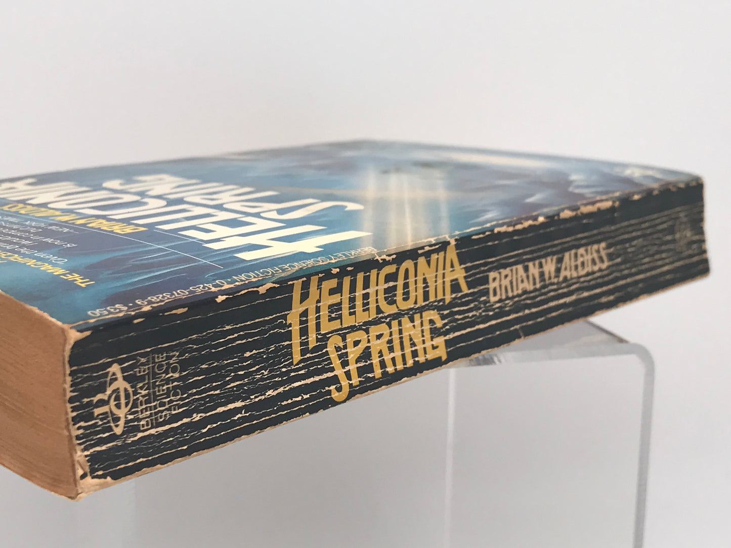 Helliconia Spring BERKLEY Paperback Brian W. Aldiss SF05